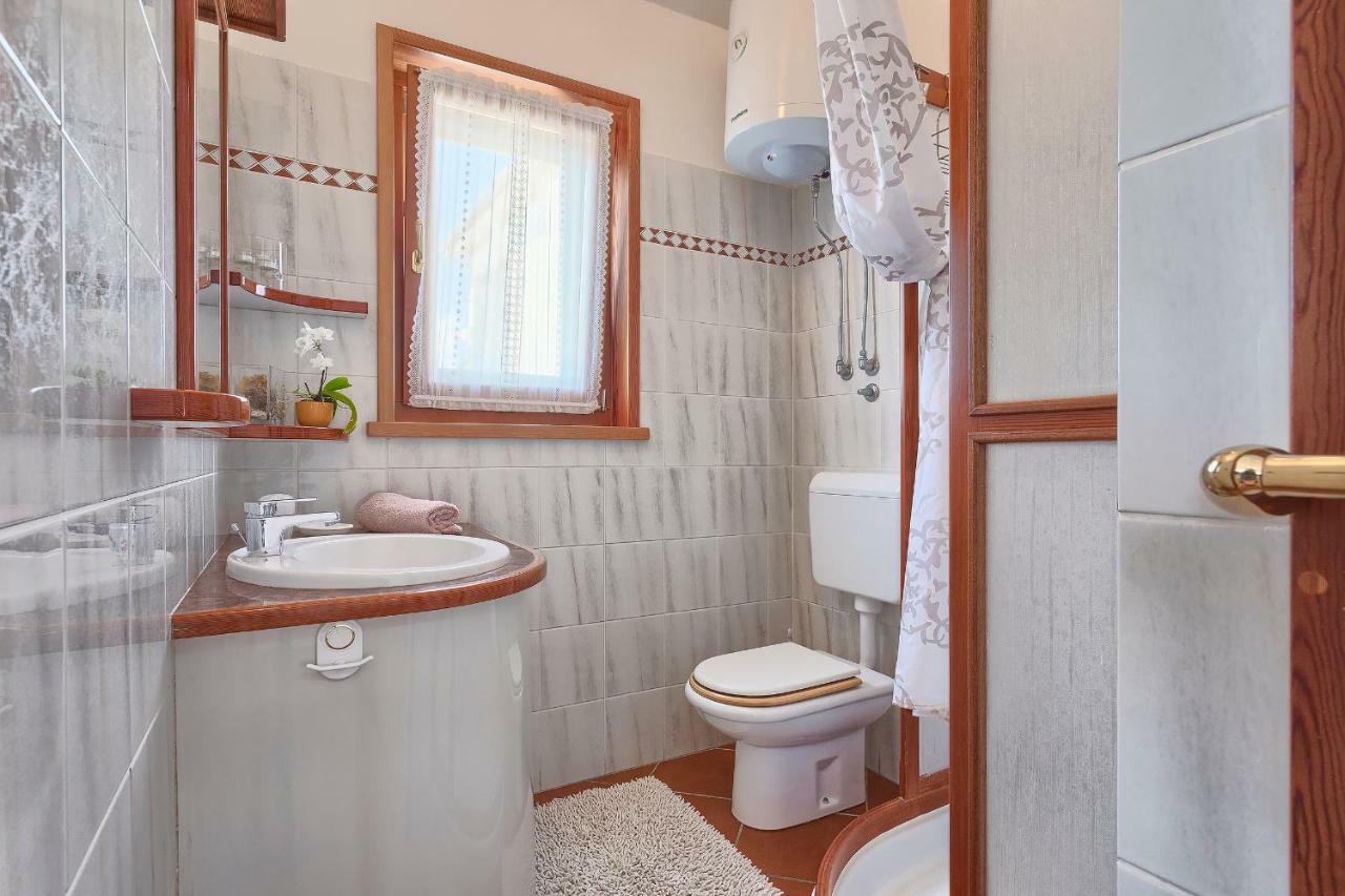 Studio Mia Premantura Extérieur photo